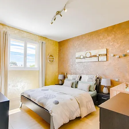 Happyfew Emilie *